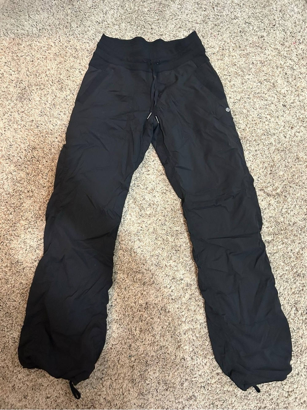 lululemon athletica women’s Black Drawstring Jogger Pants